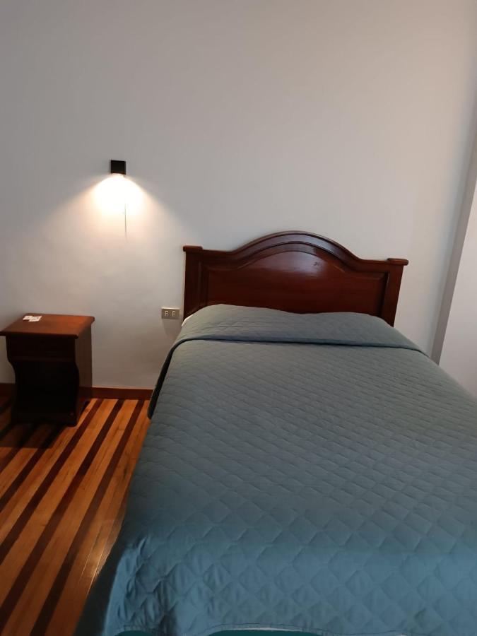 Hostal Pucara Loja Buitenkant foto