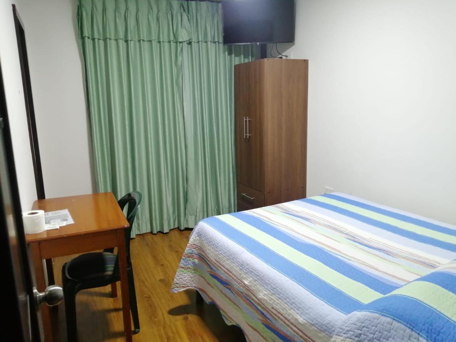Hostal Pucara Loja Buitenkant foto