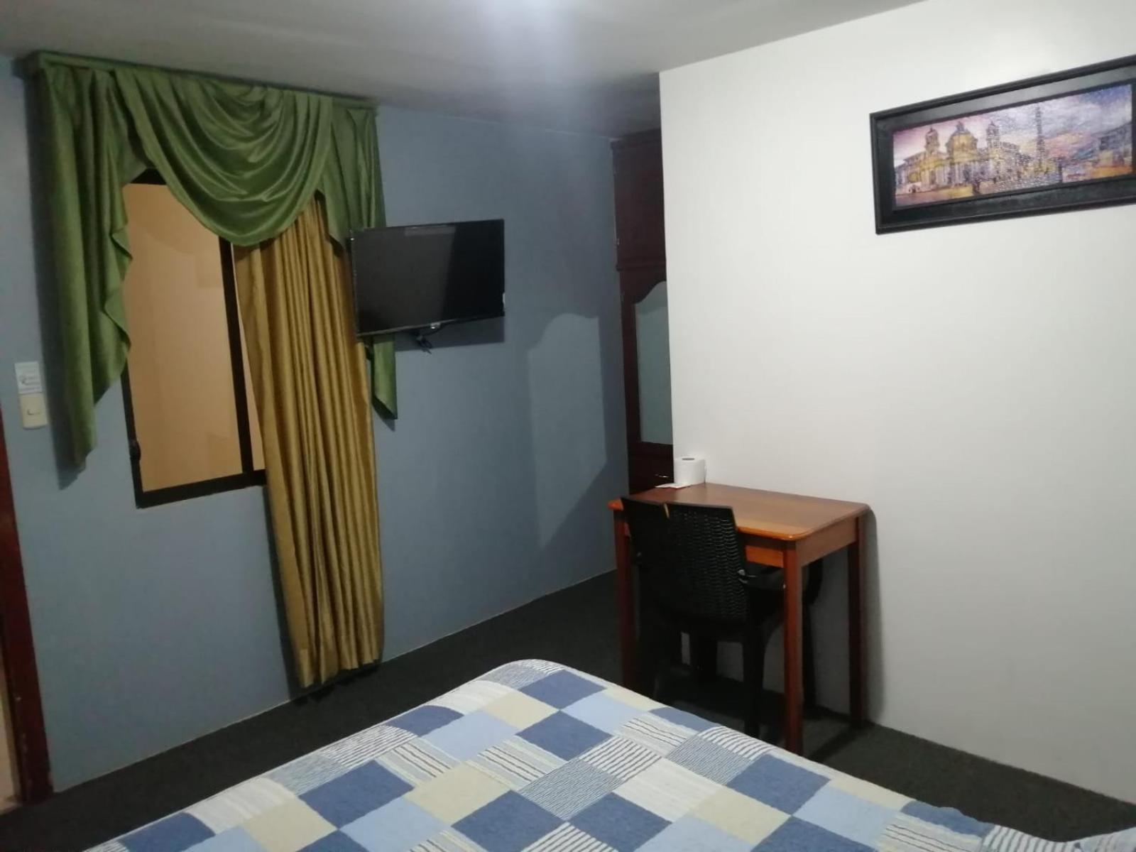 Hostal Pucara Loja Buitenkant foto