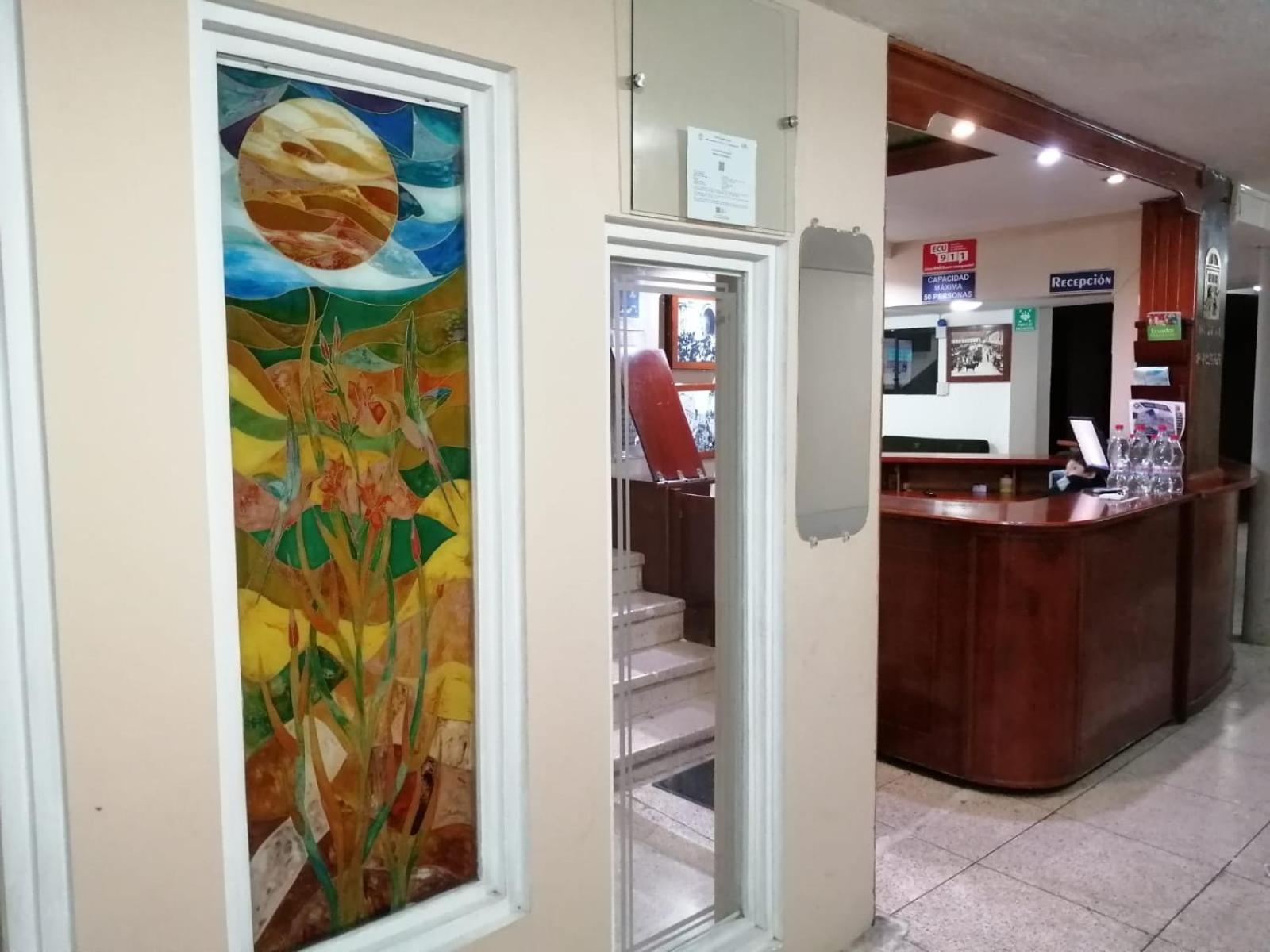 Hostal Pucara Loja Buitenkant foto