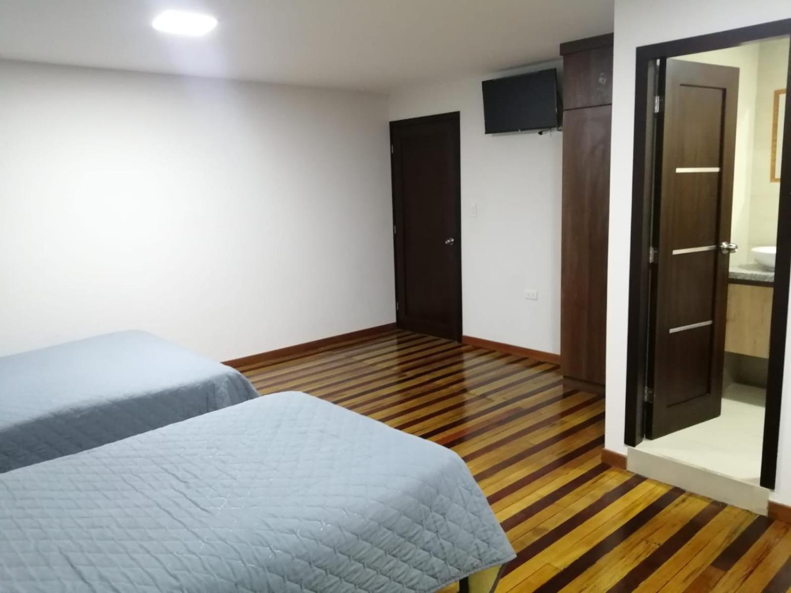 Hostal Pucara Loja Buitenkant foto