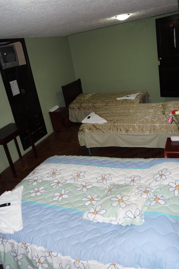 Hostal Pucara Loja Buitenkant foto